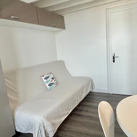 Le Joffre - Sur La Digue En Centre * Arromanches-les-Bains