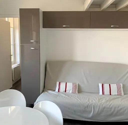 Le Joffre - Sur La Digue En Centre